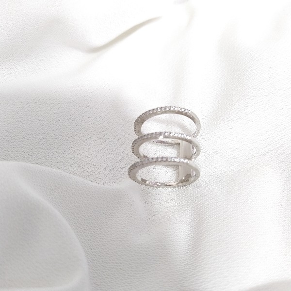 2-complement-silver-ring (2)