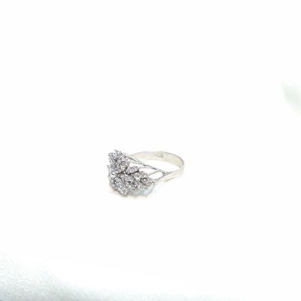 انگشتر الماس زنانه ارزان زاویه از کنار