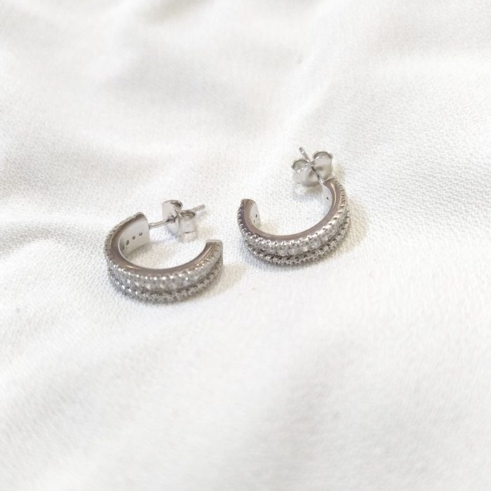 silver-small-diamond-loop-earrings (6)