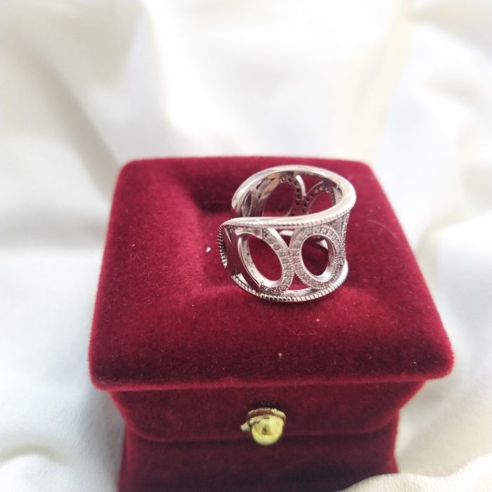 women-square-silver-ring (2)